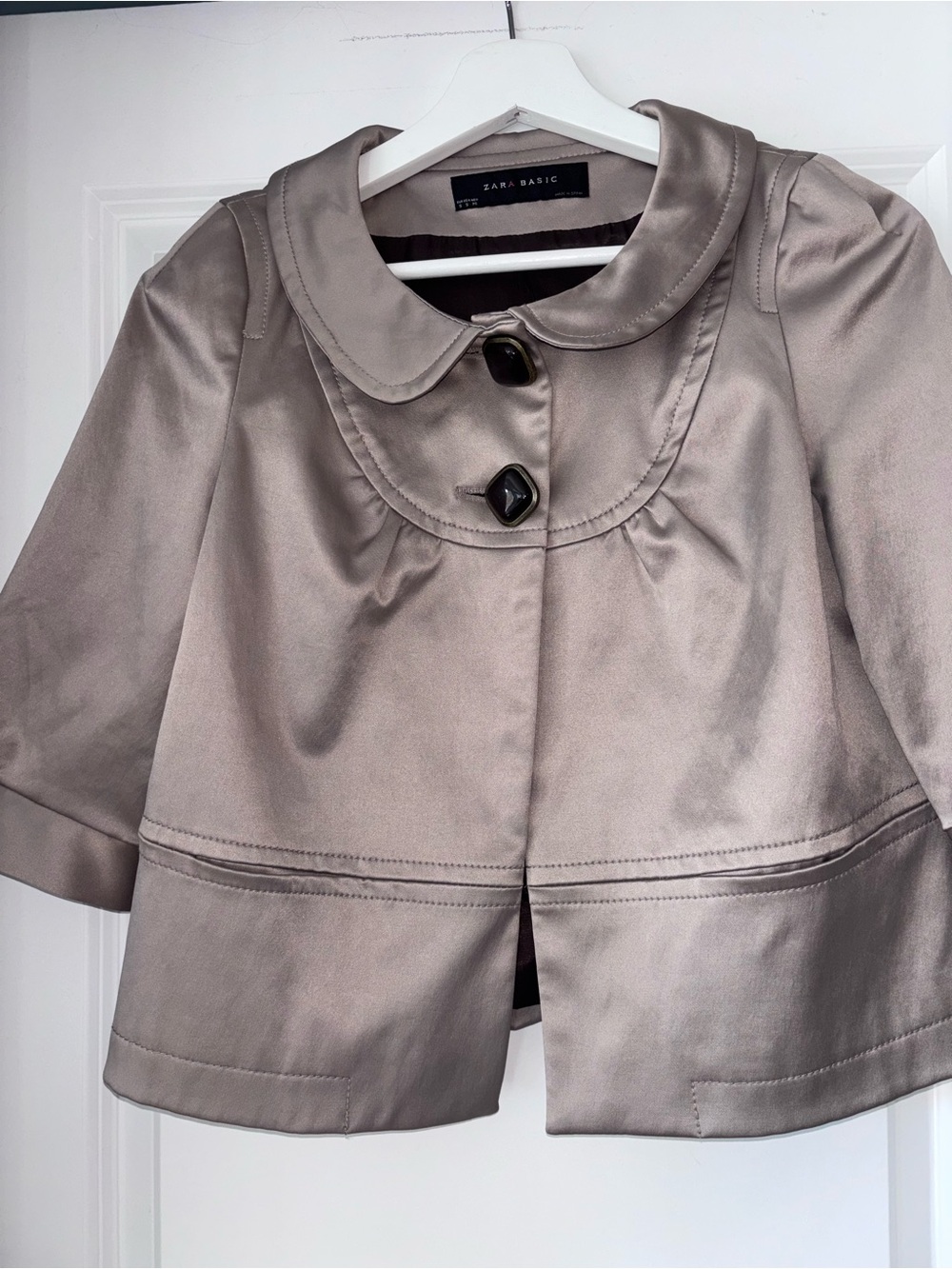 Zara Satin Short Blazer in Taupe/Champagne